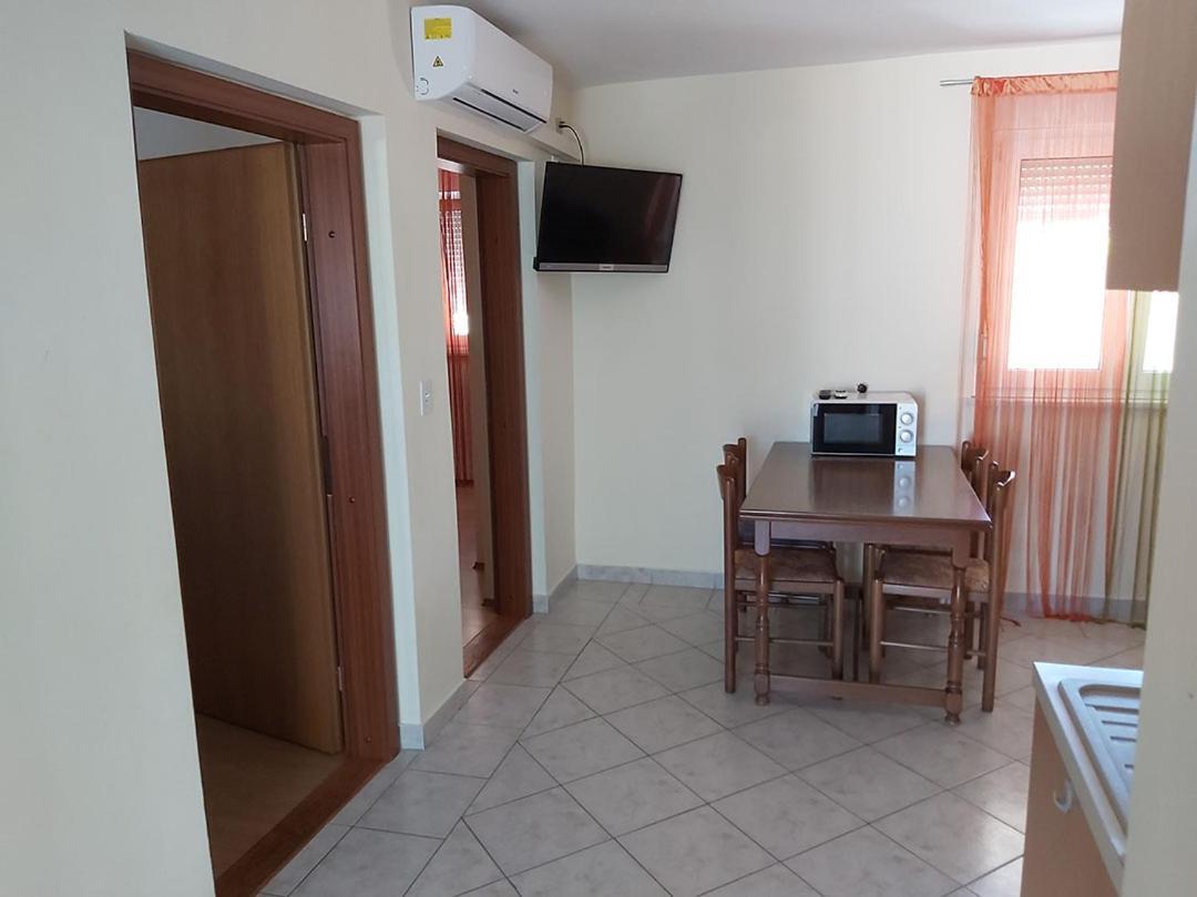 Apartments Elvir Nin Zewnętrze zdjęcie