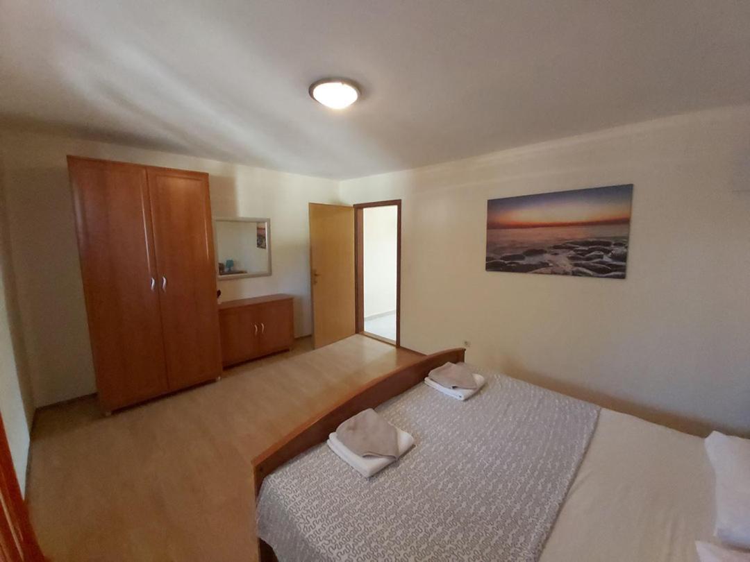 Apartments Elvir Nin Zewnętrze zdjęcie