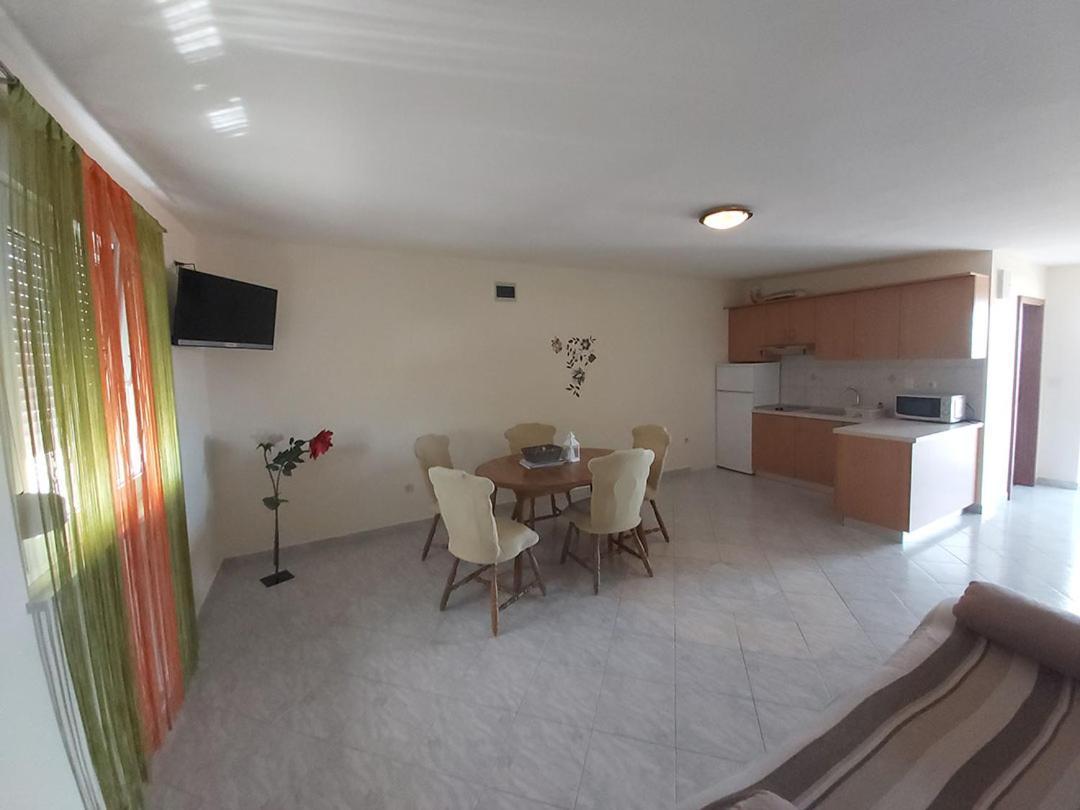 Apartments Elvir Nin Zewnętrze zdjęcie