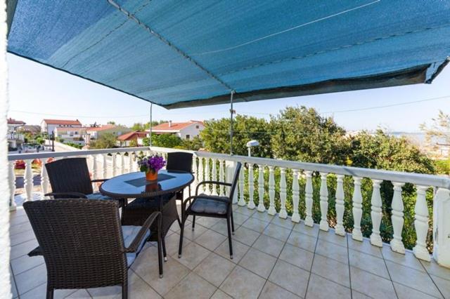 Apartments Elvir Nin Zewnętrze zdjęcie